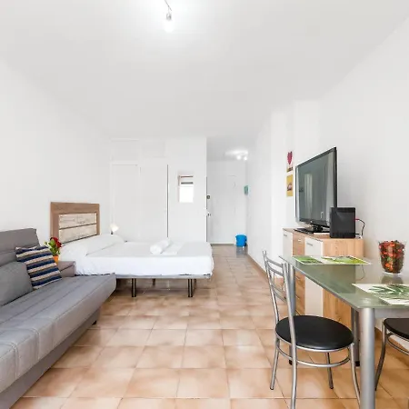 شقة 651 Bright Establishment, Heated Pool And Wi Fi
