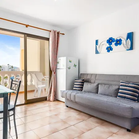 651 Bright Establishment, Heated Pool And Wi Fi شقة