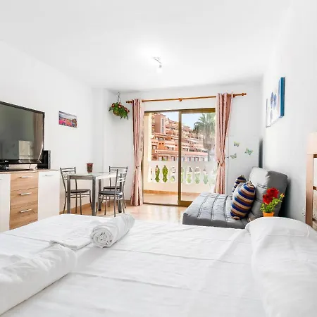 651 Bright Establishment, Heated Pool And Wi Fi *